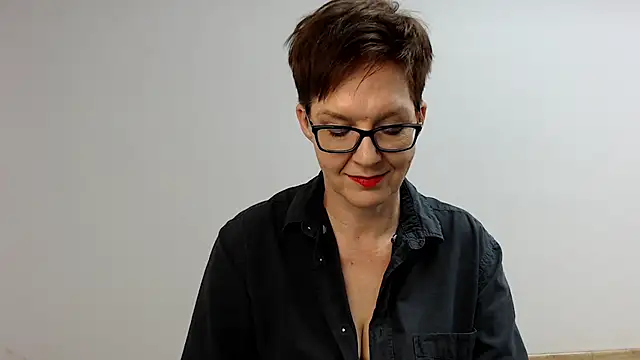 Sofie69Velvet online show from March 15, 8:48 am