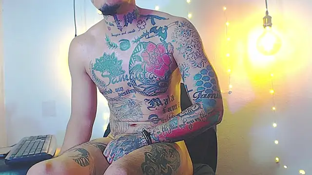 Snapshot of daimond_hope666 chatting on January 26, 8:46 am daimond hope666 online show from January 26, 8:46 am