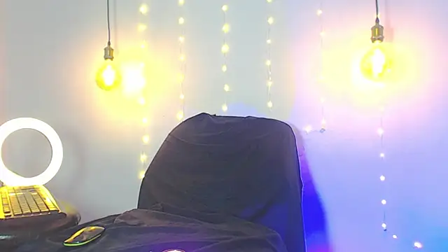 Snapshot of daimond_hope666 chatting on January 26, 11:29 pm daimond hope666 online show from January 26, 11:29 pm