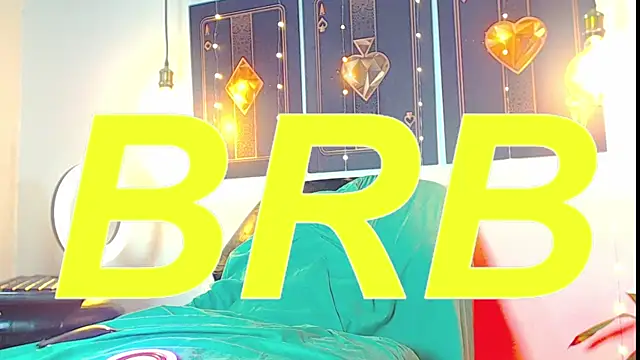 Snapshot of daimond_hope666 chatting on February 16, 12:41 am daimond hope666 online show from February 16, 12:41 am