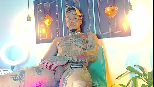 Snapshot of daimond_hope666 chatting on February 18, 4:04 am daimond hope666 online show from February 18, 4:04 am