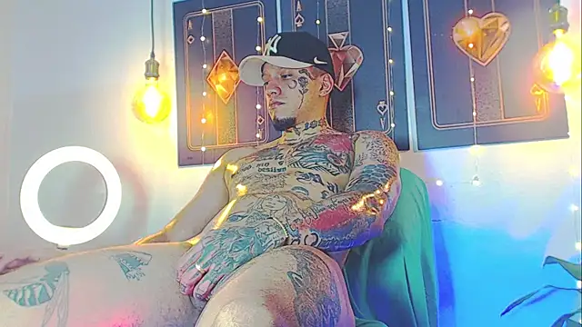 Snapshot of daimond_hope666 chatting on February 28, 9:12 pm daimond hope666 online show from February 28, 9:12 pm