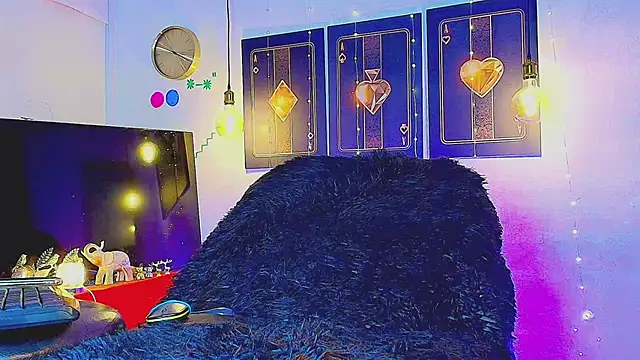 Snapshot of daimond_hope666 chatting on September 16, 8:21 pm daimond hope666 online show from September 16, 8:21 pm