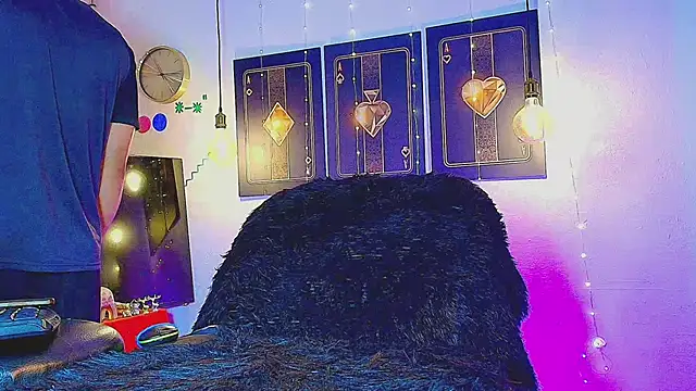 Snapshot of daimond_hope666 chatting on September 18, 8:11 pm daimond hope666 online show from September 18, 8:11 pm