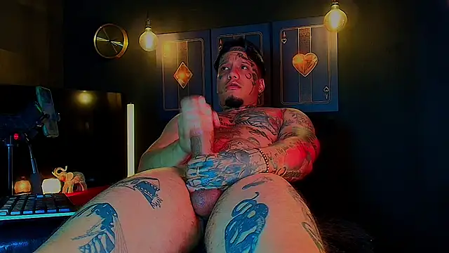 Snapshot of daimond_hope666 chatting on October 4, 9:13 pm daimond hope666 online show from October 4, 9:13 pm