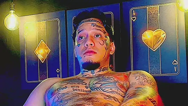 Snapshot of daimond_hope666 chatting on January 9, 4:04 am daimond hope666 online show from January 9, 4:04 am