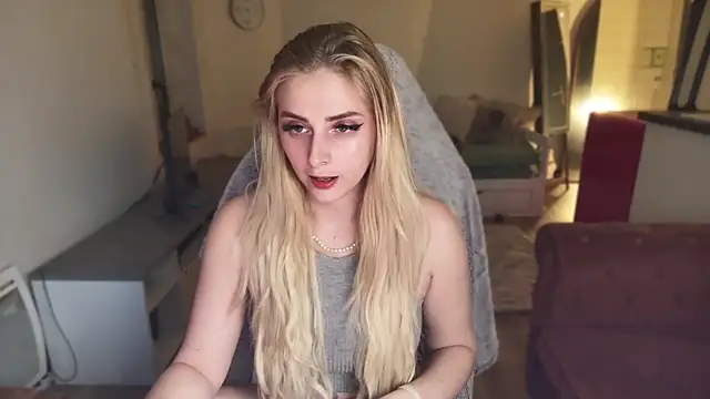 ce leste   online show from February 21, 9:32 pm