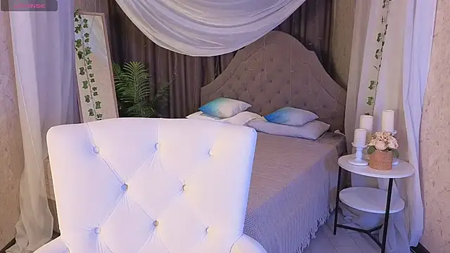 Snapshot of Soo_dreamy chatting on October 26, 1:22 am Soo dreamy online show from October 26, 1:22 am