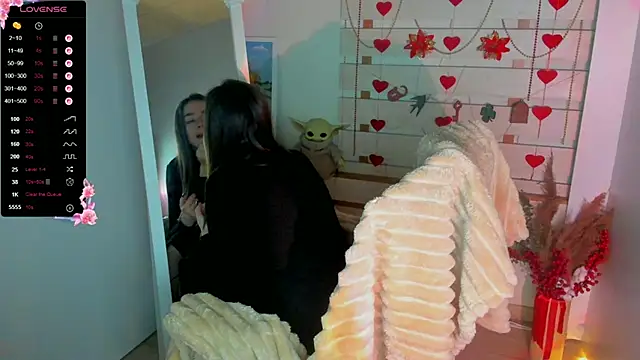 Snapshot of Bella_XO chatting on February 1, 7:40 am Bella XO online show from February 1, 7:40 am