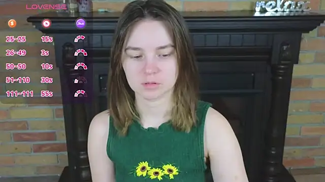 Snapshot of Ellie_Sunset chatting on March 11, 9:26 am Ellie Sunset online show from March 11, 9:26 am