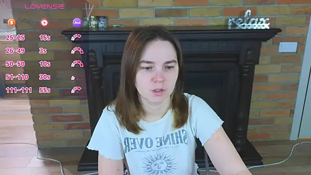 Snapshot of Ellie_Sunset chatting on March 12, 9:04 am Ellie Sunset online show from March 12, 9:04 am