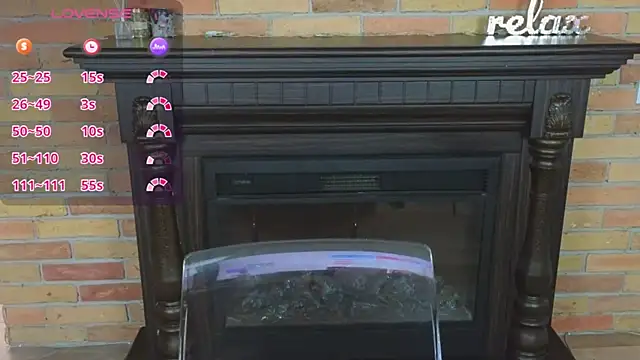 Snapshot of Ellie_Sunset chatting on April 5, 8:00 am Ellie Sunset online show from April 5, 8:00 am