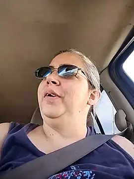 Snapshot of GraceHenderson chatting on December 20, 9:22 pm GraceHenderson online show from December 20, 9:22 pm