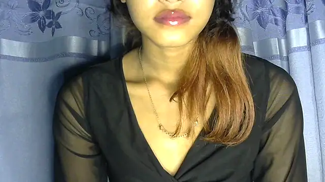 Snapshot of jassi-just18 chatting on December 9, 7:18 pm jassi-just18 online show from December 9, 7:18 pm