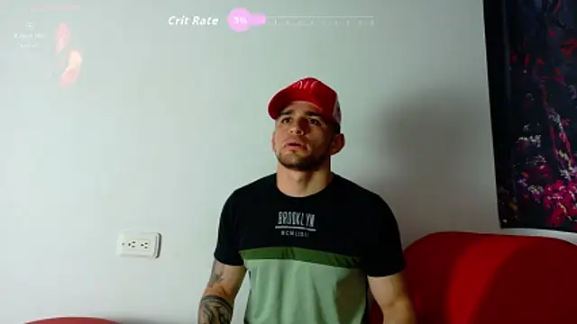 Snapshot of Sexy_Alejandro_ chatting on October 24, 11:39 am Sexy Alejandro  online show from October 24, 11:39 am