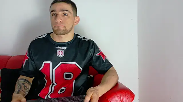 Sexy Alejandro  online show from November 19, 7:25 pm