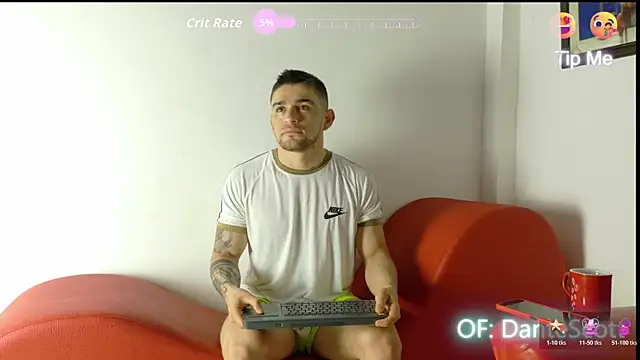 Sexy Alejandro  online show from December 17, 11:27 am