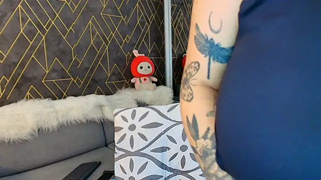 Snapshot of lauren_jaureguifg chatting on January 12, 3:39 am lauren jaureguifg online show from January 12, 3:39 am