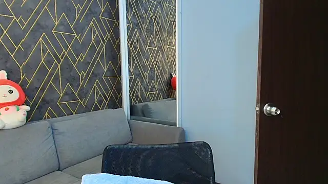 Snapshot of lauren_jaureguifg chatting on February 14, 4:15 am lauren jaureguifg online show from February 14, 4:15 am