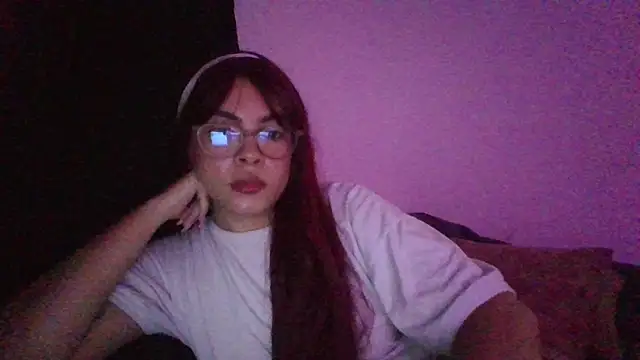 Kiri Cutee online show from February 8, 5:29 am