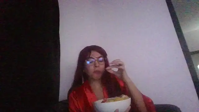 Kiri Cutee online show from February 10, 5:47 am