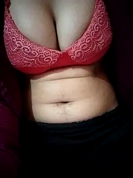 Shanvi Tyagi online show from December 5, 1:36 am