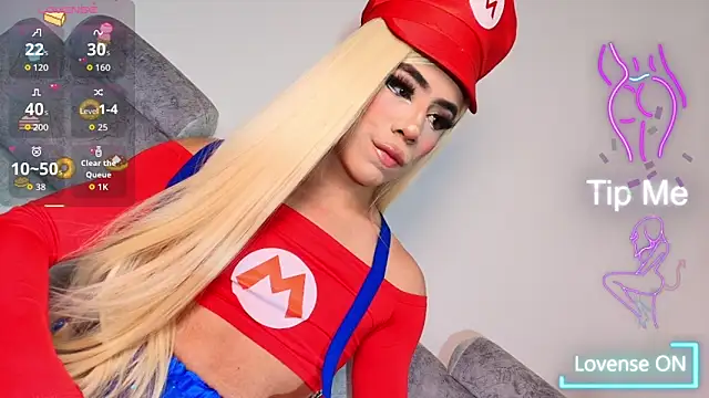 Snapshot of Kenia_Fox chatting on October 28, 6:28 am Kenia Fox online show from October 28, 6:28 am