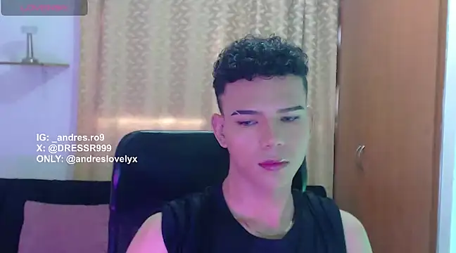 Snapshot of adonis_lovely chatting on December 4, 12:14 pm adonis lovely online show from December 4, 12:14 pm