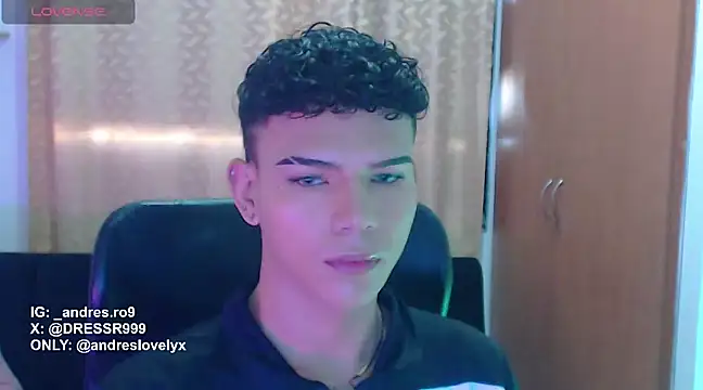 Snapshot of adonis_lovely chatting on December 8, 1:03 pm adonis lovely online show from December 8, 1:03 pm