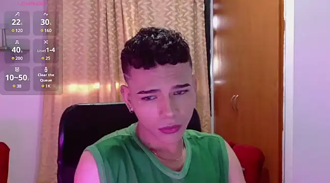Snapshot of adonis_lovely chatting on February 16, 12:54 pm adonis lovely online show from February 16, 12:54 pm