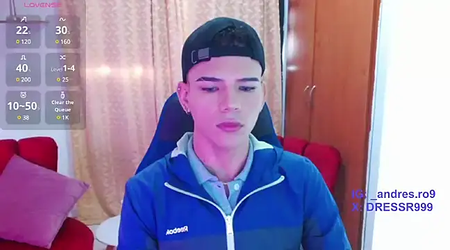 Snapshot of adonis_lovely chatting on February 19, 12:44 pm adonis lovely online show from February 19, 12:44 pm