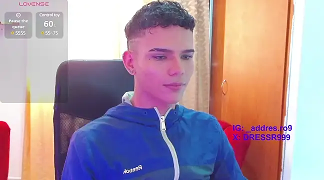 Snapshot of adonis_lovely chatting on March 13, 5:18 pm adonis lovely online show from March 13, 5:18 pm