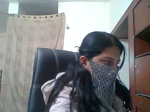 Snapshot of kamayanisingh24 chatting on January 25, 10:40 am kamayanisingh24 online show from January 25, 10:40 am