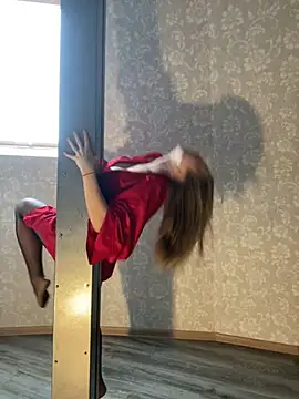 Snapshot of kira_proxima_02 chatting on December 8, 6:22 am kira proxima 02 online show from December 8, 6:22 am