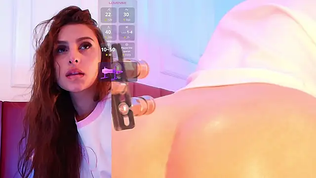 Luna monroe  online show from February 18, 4:14 pm