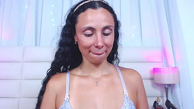 MafeeRoss online show from January 27, 7:03 pm