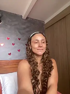 MafeeRoss online show from February 12, 6:03 pm