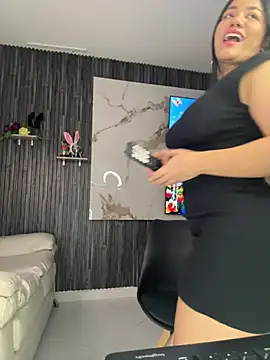 Abril10  online show from March 31, 1:33 pm