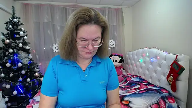 Snapshot of HolyMilfa chatting on January 19, 7:25 am HolyMilfa online show from January 19, 7:25 am