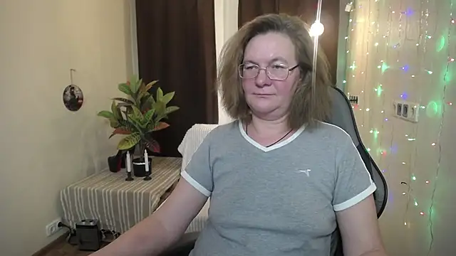 Snapshot of HolyMilfa chatting on January 26, 4:41 pm HolyMilfa online show from January 26, 4:41 pm