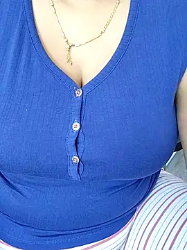 QueenHaryana online show from May 3, 5:46 am