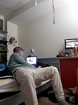 mikeythebestsucker online show from October 9, 9:57 pm