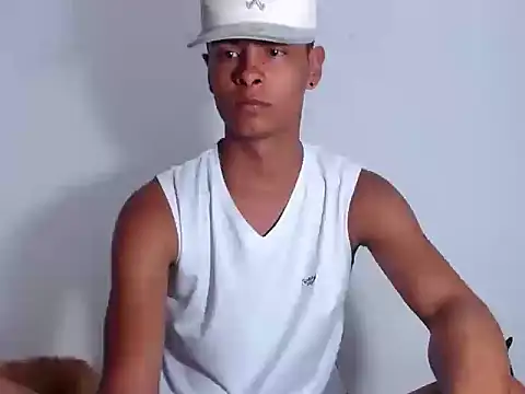Snapshot of enjoy_vibes chatting on September 26, 8:29 am enjoy vibes online show from September 26, 8:29 am