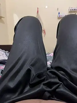 SpannedTentin online show from December 8, 4:07 pm