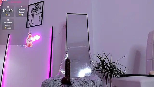 JuicyyPeach  online show from January 22, 11:21 pm