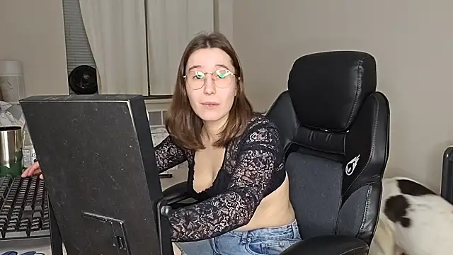 Snapshot of Kinkycouple1789 chatting on December 31, 4:16 am Kinkycouple1789 online show from December 31, 4:16 am