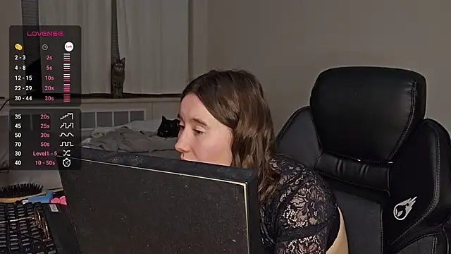 Snapshot of Kinkycouple1789 chatting on December 31, 7:53 am Kinkycouple1789 online show from December 31, 7:53 am