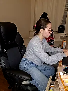 Snapshot of Kinkycouple1789 chatting on January 9, 10:20 am Kinkycouple1789 online show from January 9, 10:20 am