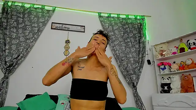 megan 100 online show from September 24, 6:55 pm