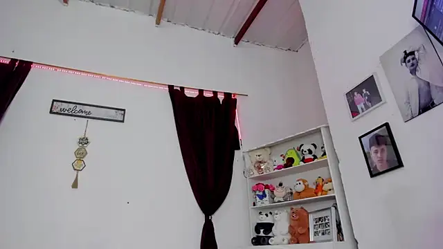 megan 100 online show from October 9, 7:01 pm